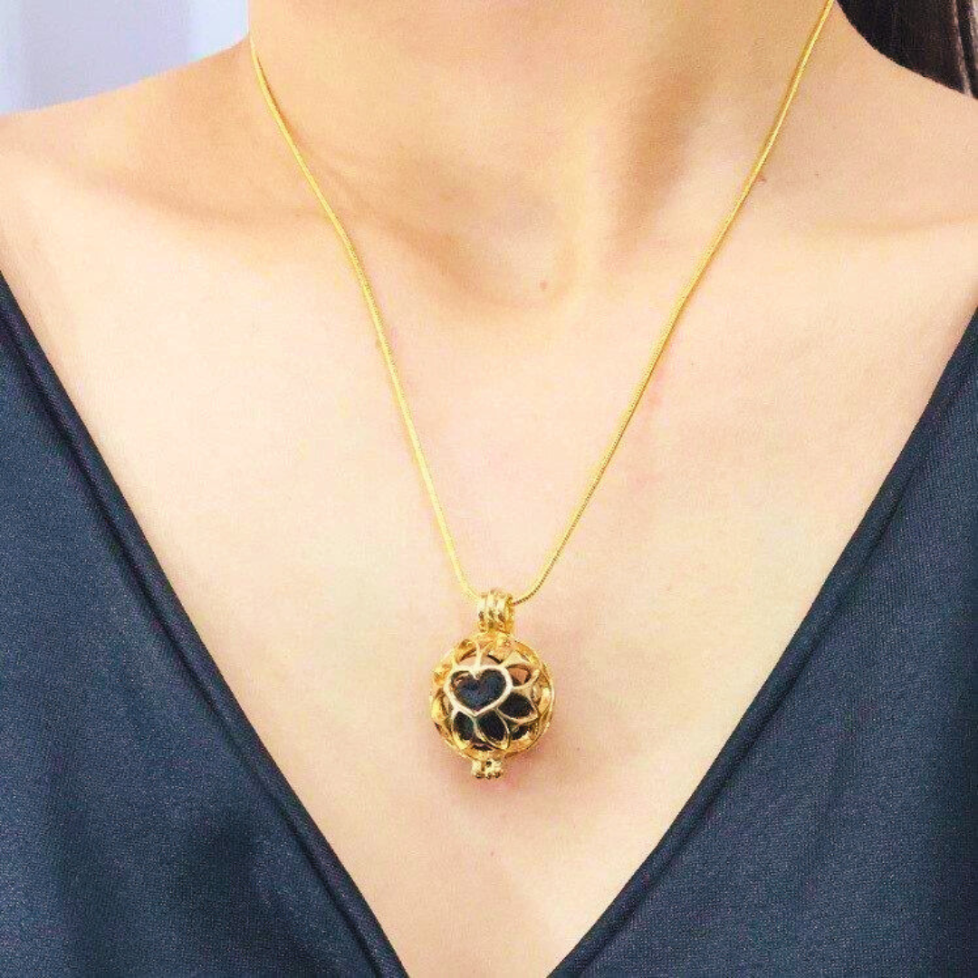 Aromatic diffuser pendant with Lava stone bead