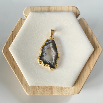 Georgia Geode Slice Pendant