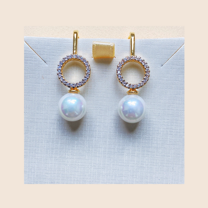 Crystelle Pearls earrings